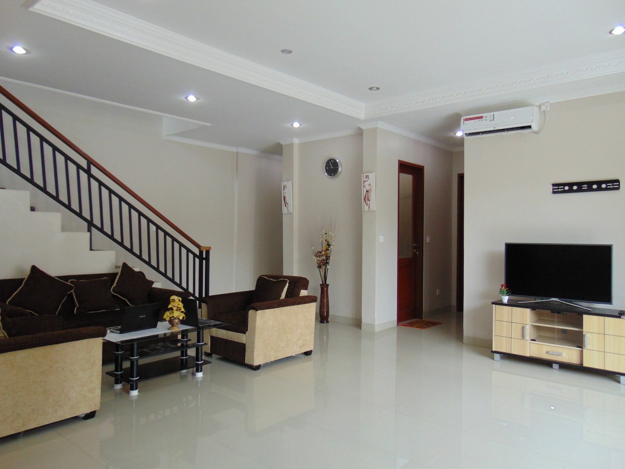 Dipondok Homestay Pecatu Exteriör bild
