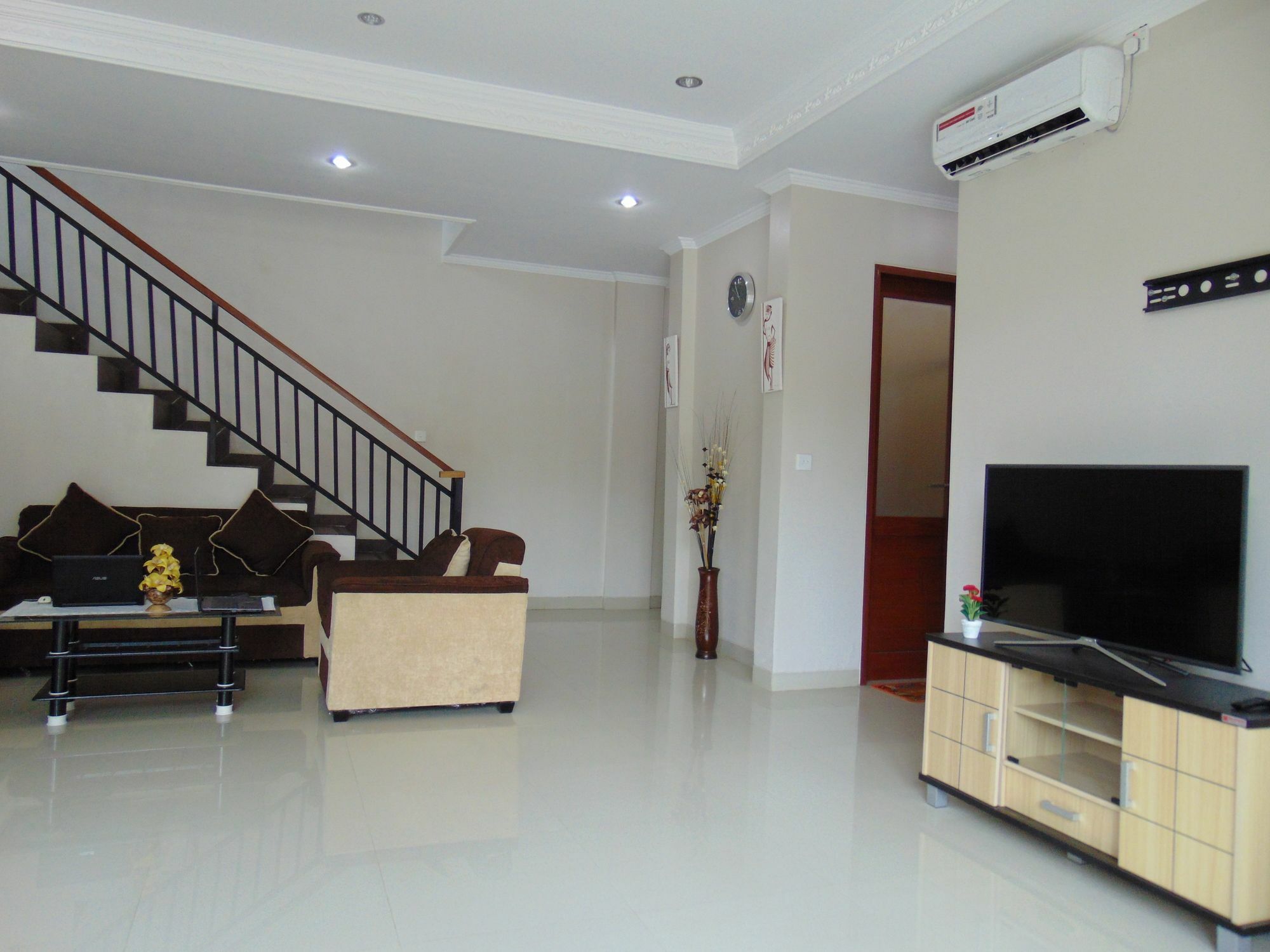 Dipondok Homestay Pecatu Exteriör bild